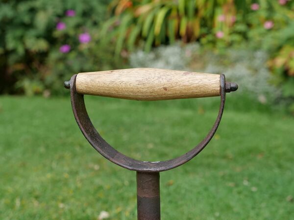 Vintage Garden Boxwell ground feeder and drinker - Image 4