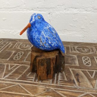 Gringo Fairtrade Blue Wooden Painted Bird On Driftwood Stand