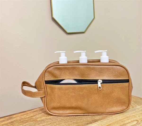 Gentleman Essentials Wash Bag - Image 3