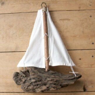 Driftwood Yacht - can be hung up