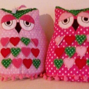 Heart Owl Doorstop in Dark Pink