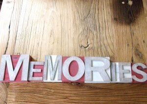 Red Block Word saying 'Memories'